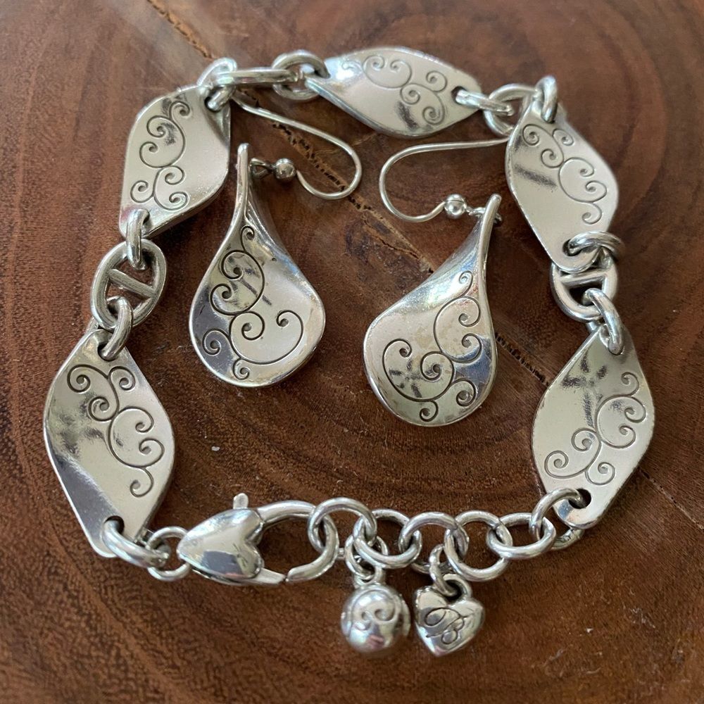 Brighton silver twirl twirl etched bracelet and‎ earrings set